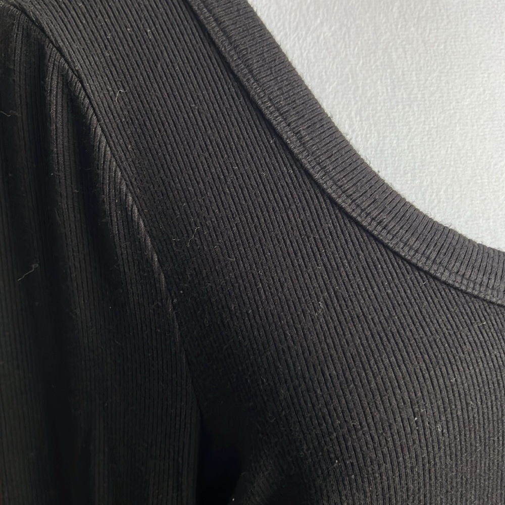 Evereve Black Rayon Spandex layering, long sleeve T-shirt - Picture 2 of 5